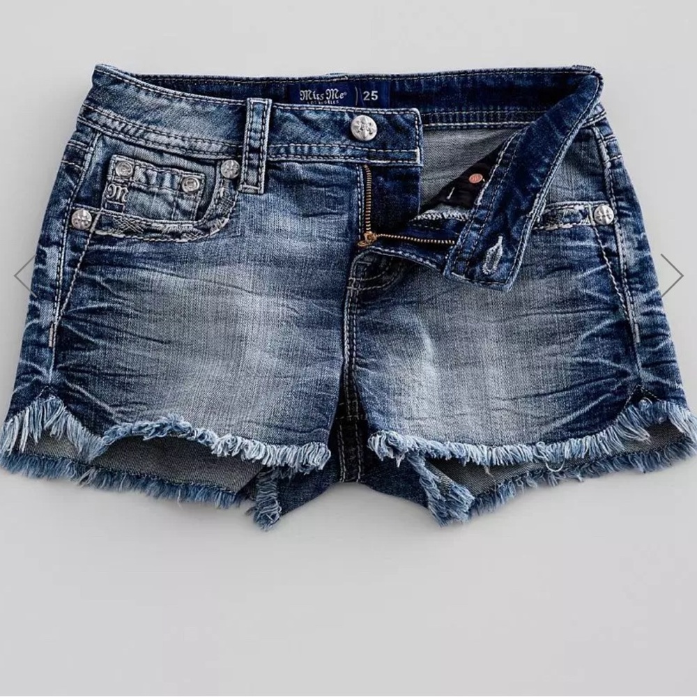 Mid-Rise Stretch Short - Miss Me